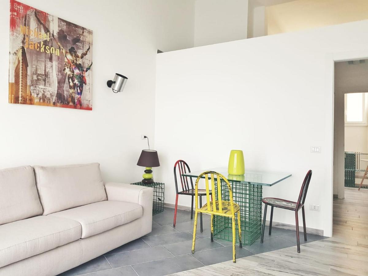 Appartamento Zuretti 53 ミラノ エクステリア 写真