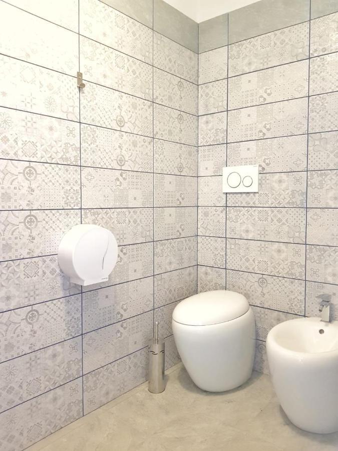 Appartamento Zuretti 53 ミラノ エクステリア 写真